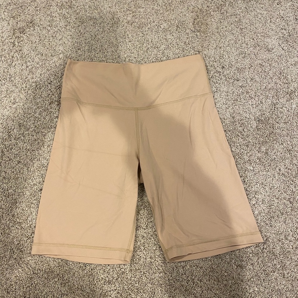 COPY - Aritzia TNA shorts